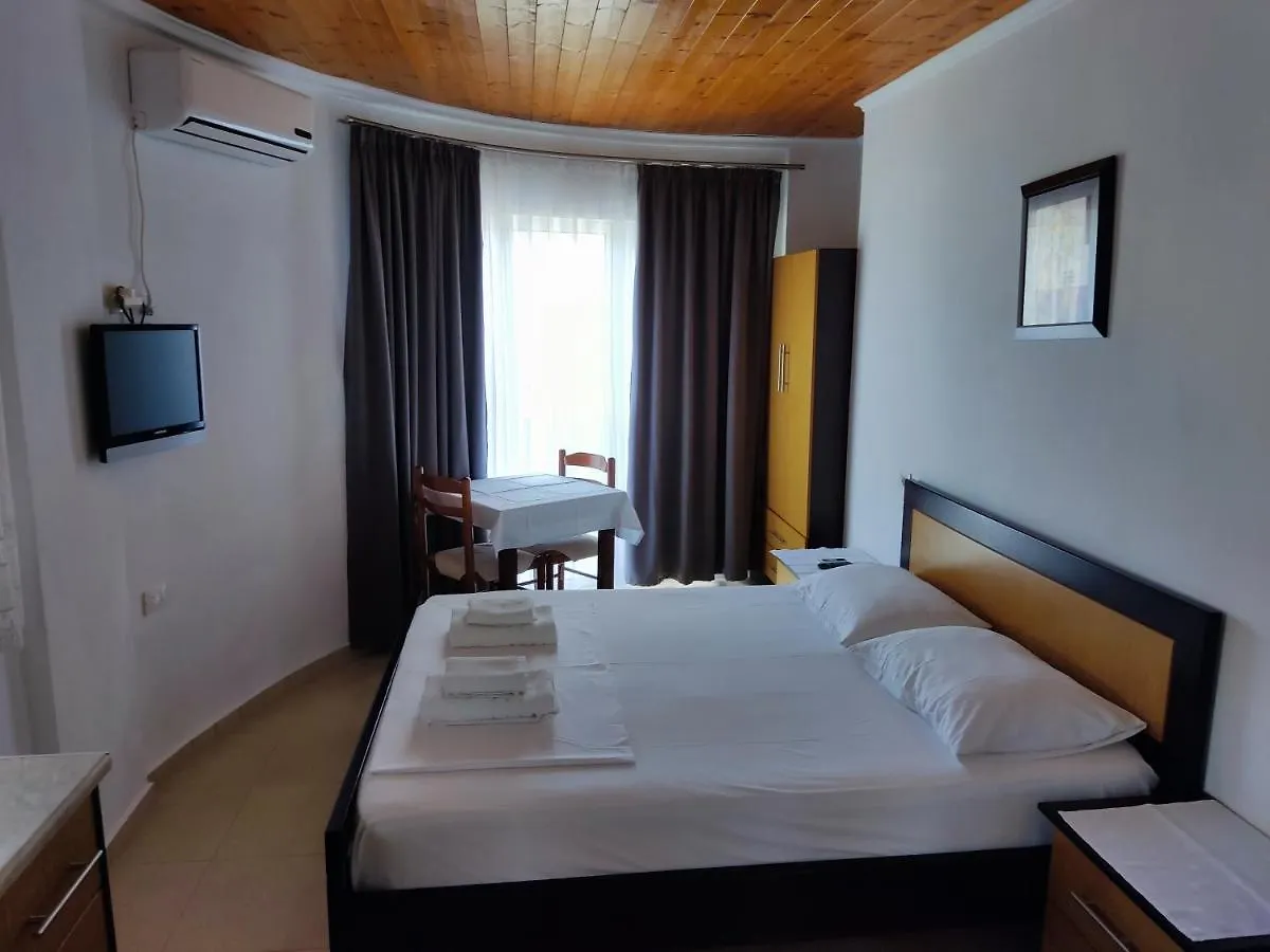 Ksamil Apartments