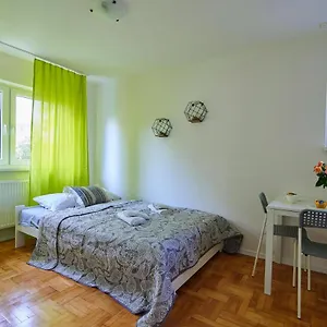Regem Plonska Apartment Warsaw