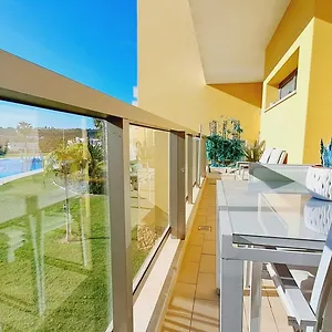 https://apartamento-luxo-e-sossego.hotelaalgarve.com