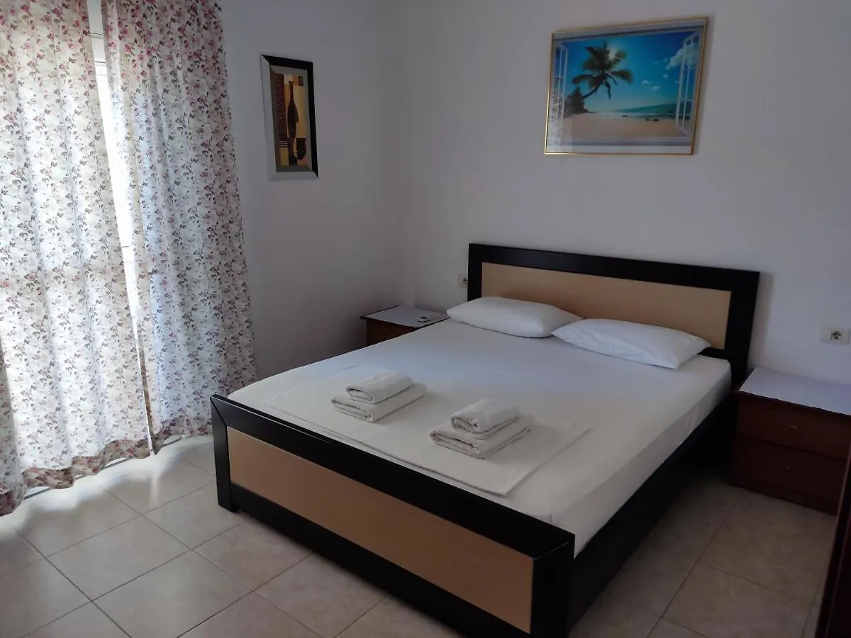 Ksamil Apartments