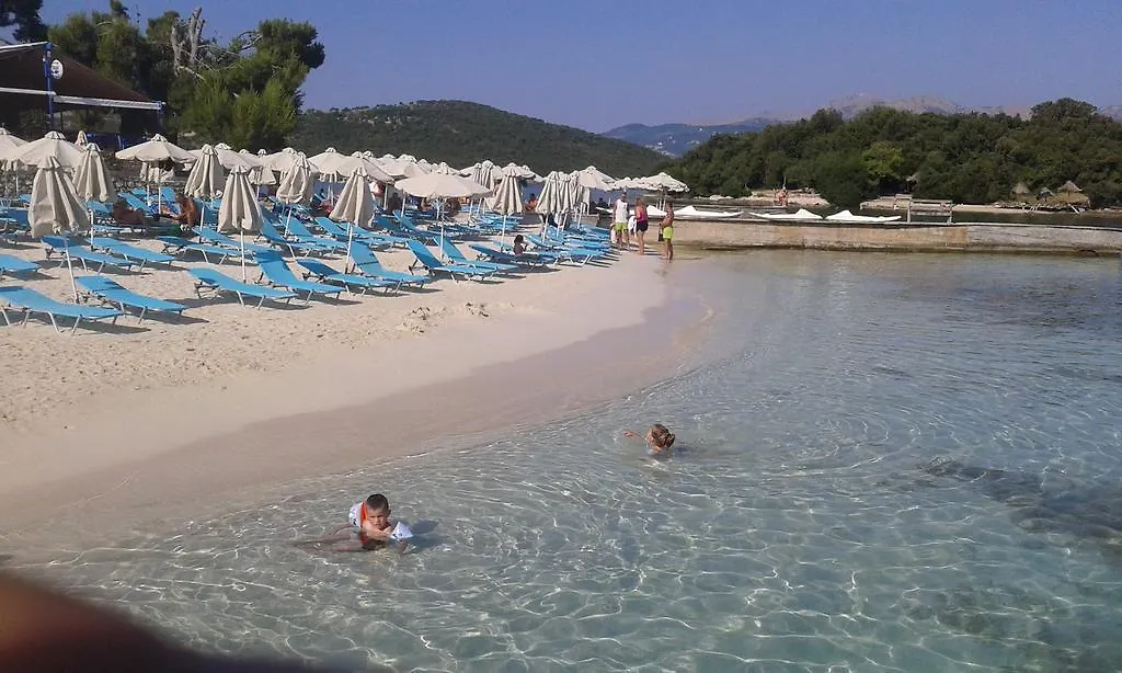 Ksamil Apartments