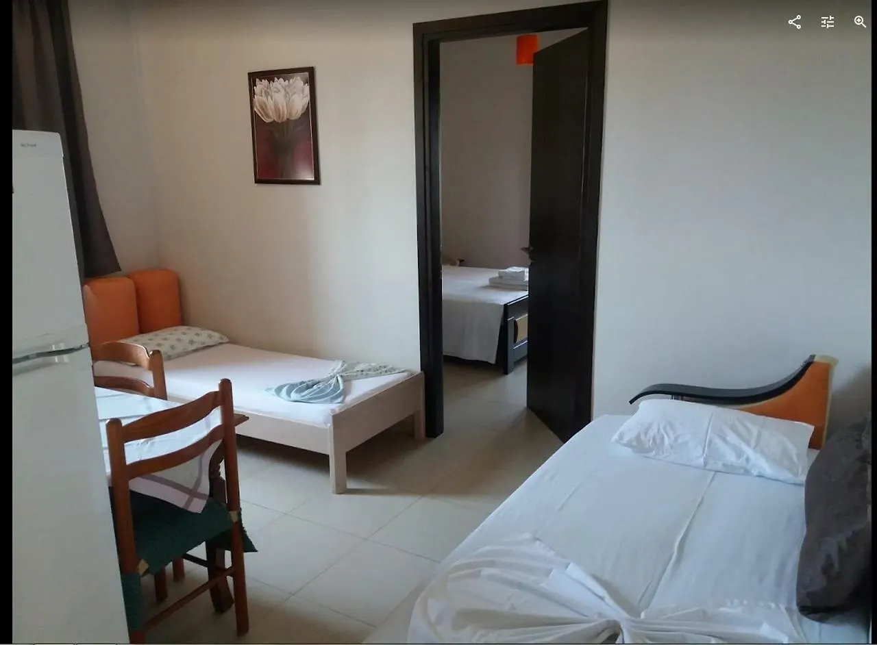 Ksamil Apartments